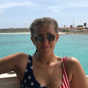 Meet your Posher, Reagan